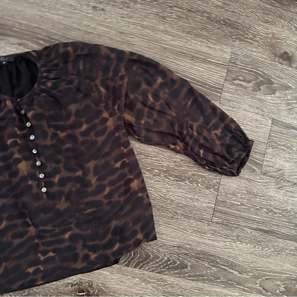 Rails Indi Leopard Blouse - Picture 6 of 9
